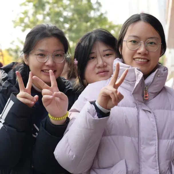 如何在篮球训练营中改善比赛策略?_1